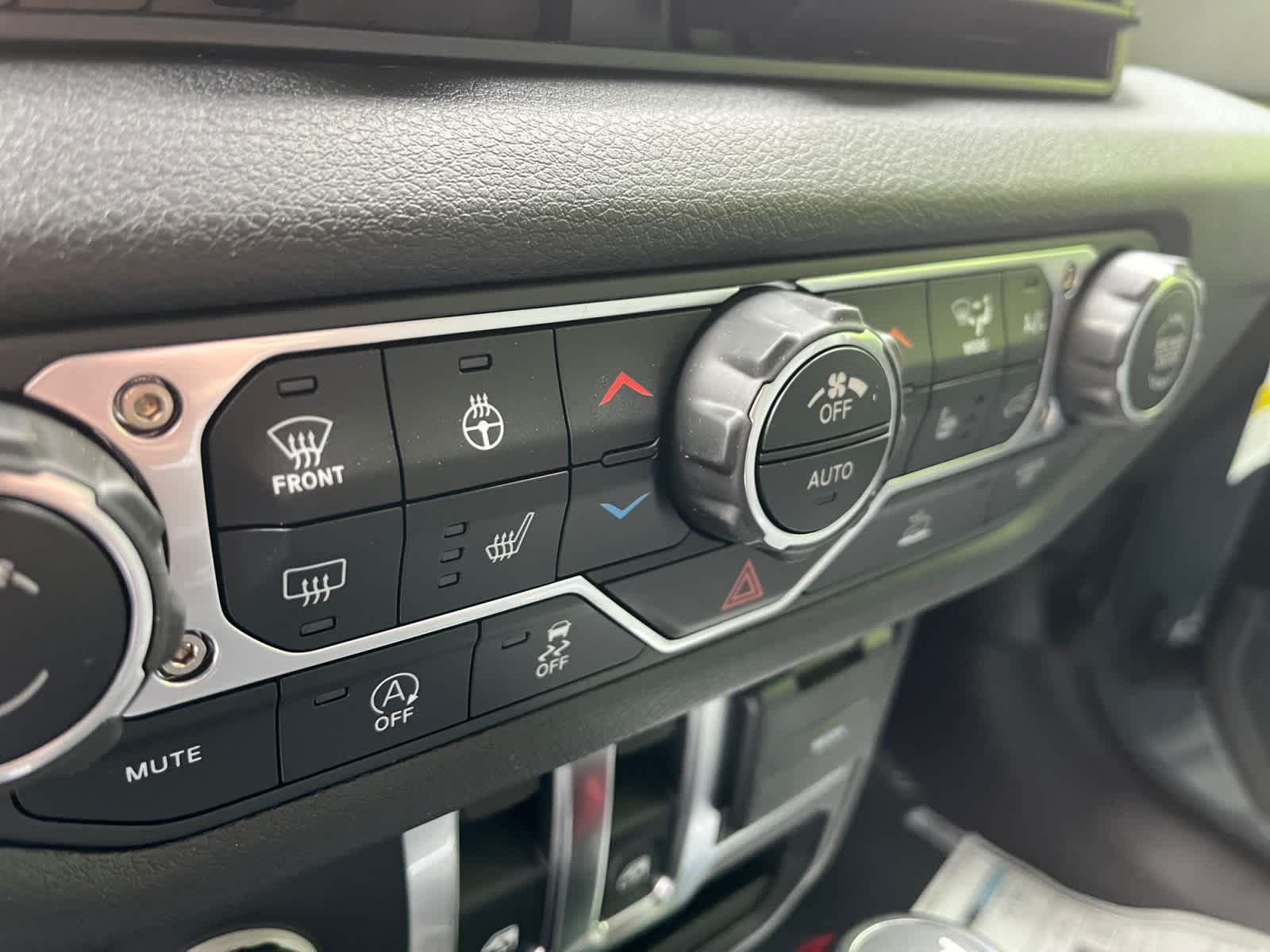 new 2025 Jeep Wrangler car, priced at $44,745