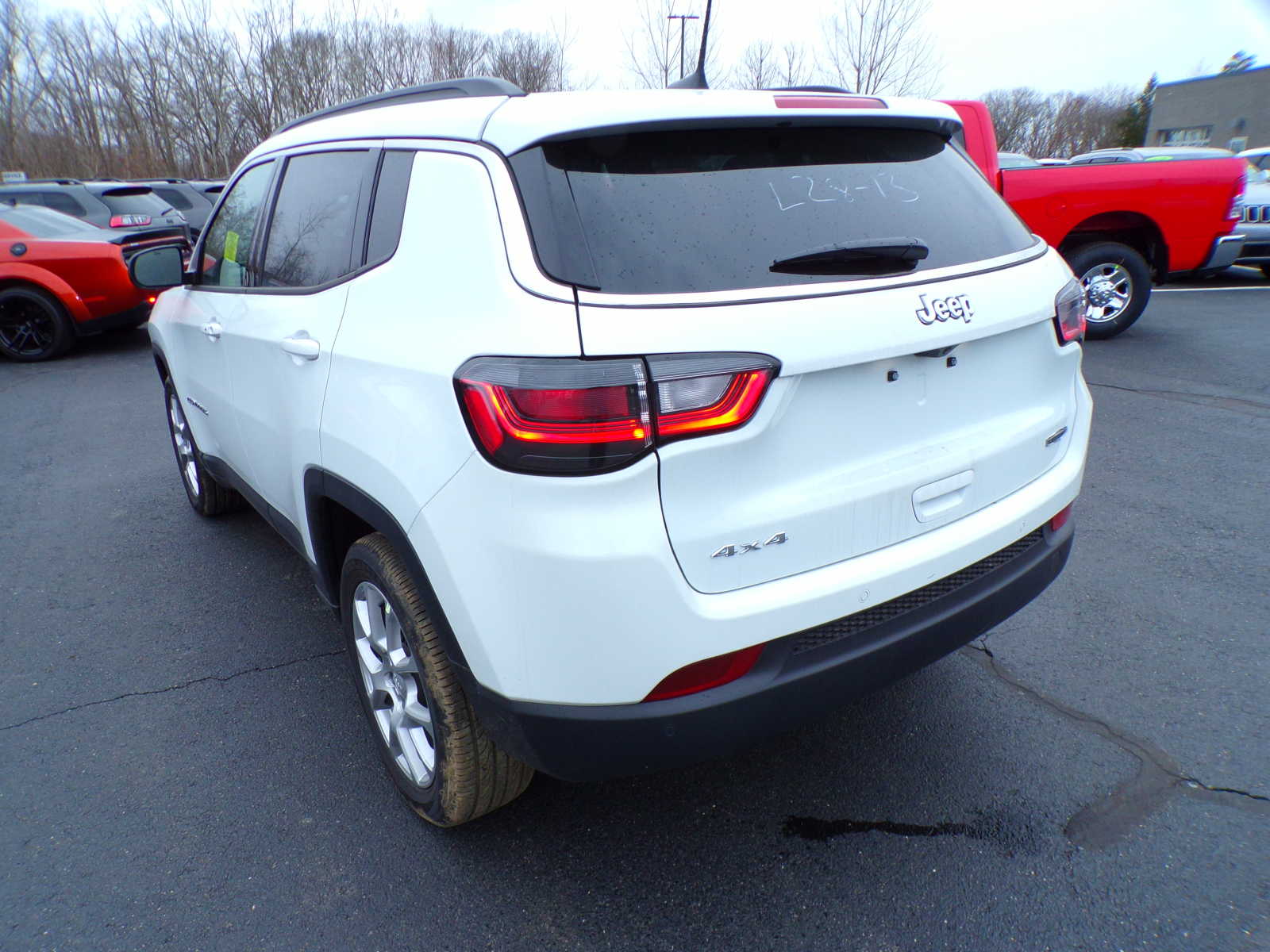 new 2024 Jeep Compass car, priced at $39,415