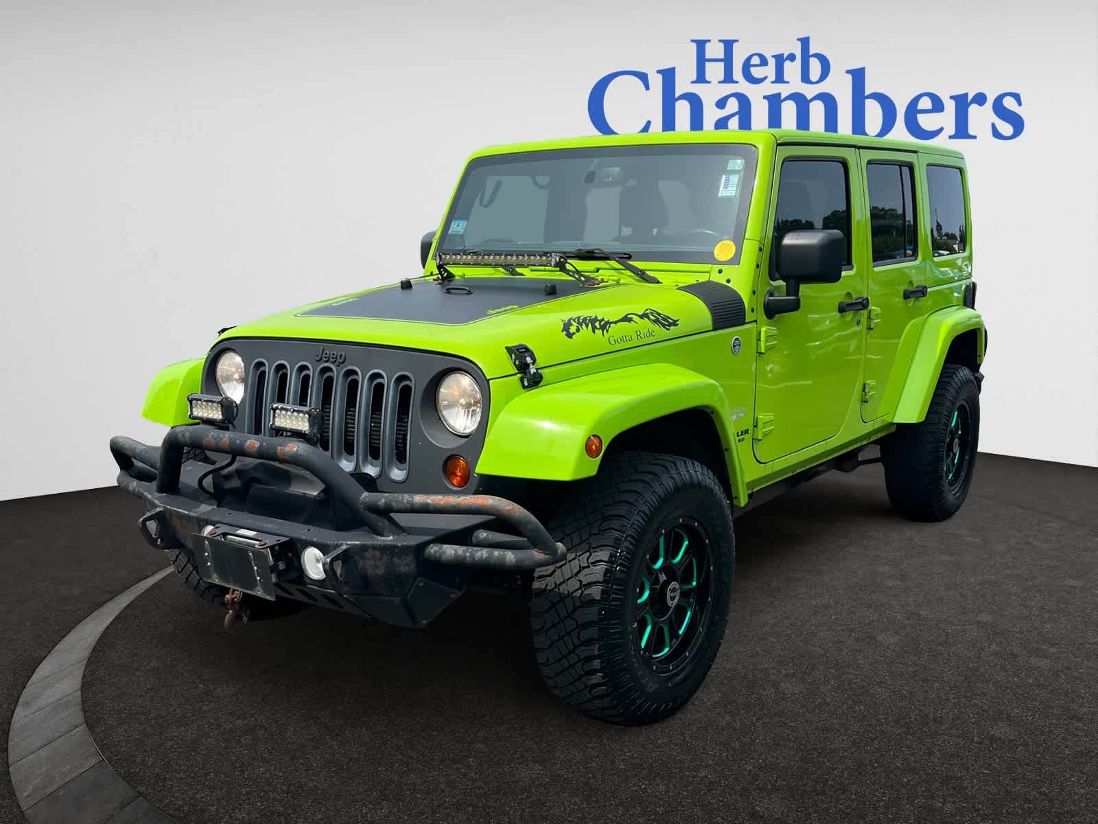 used 2013 Jeep Wrangler Unlimited car, priced at $15,788