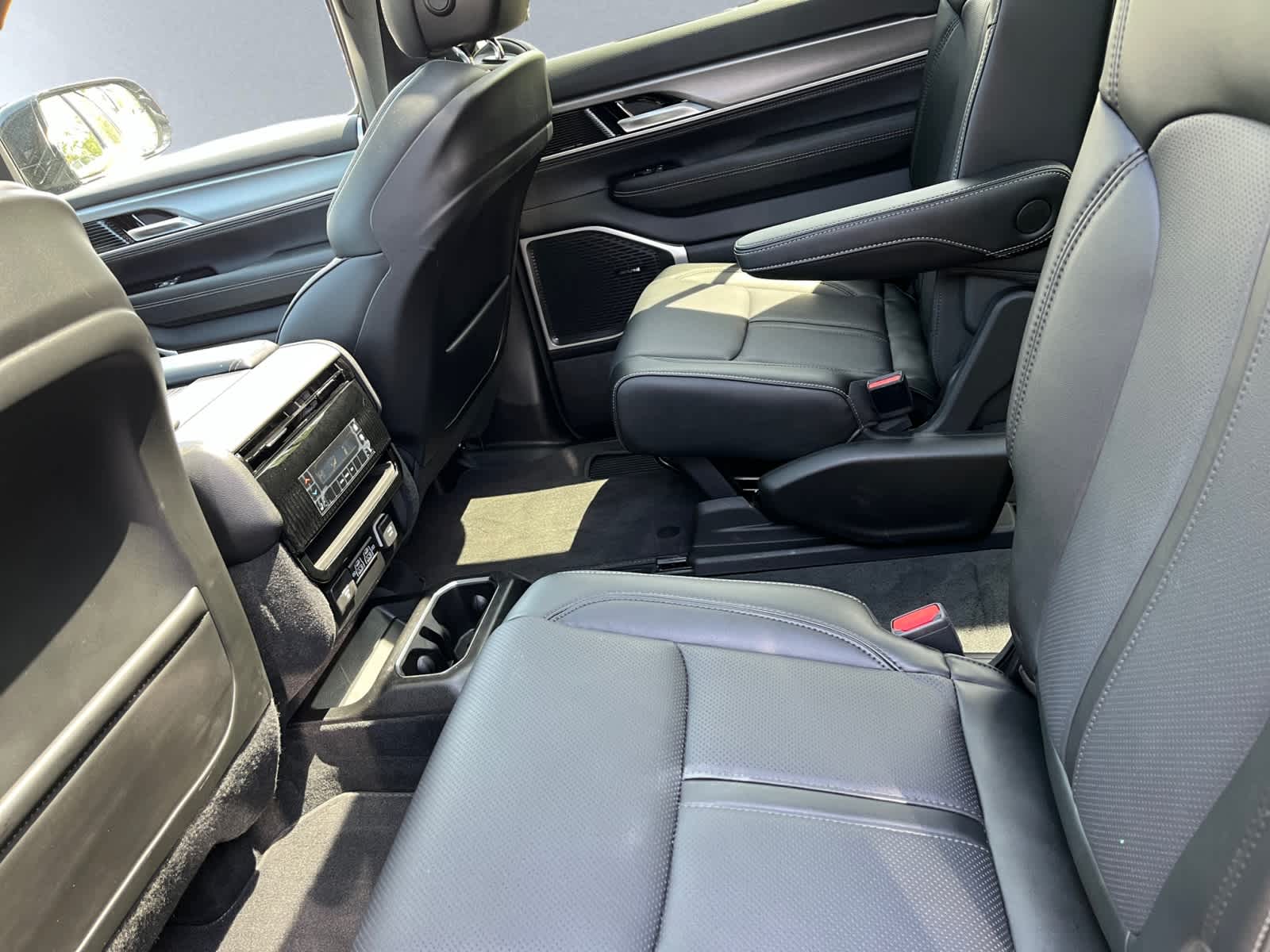 new 2025 Jeep Wagoneer car, priced at $76,330