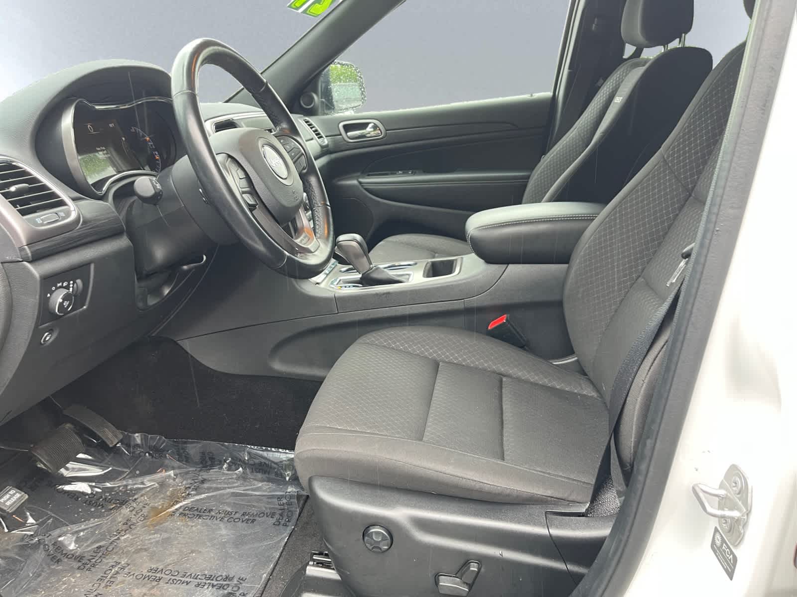 used 2021 Jeep Grand Cherokee car, priced at $27,988