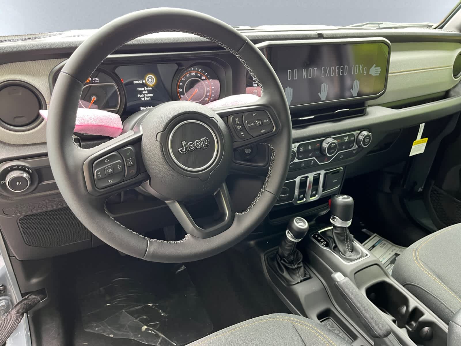 new 2025 Jeep Wrangler car, priced at $44,745