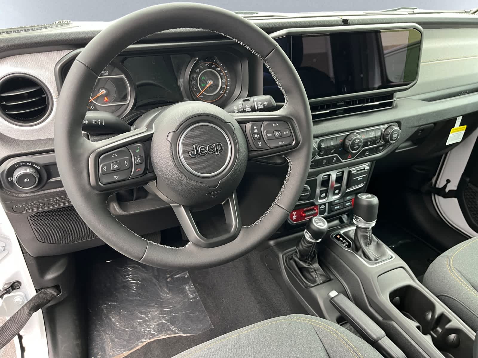 new 2025 Jeep Wrangler car, priced at $47,880