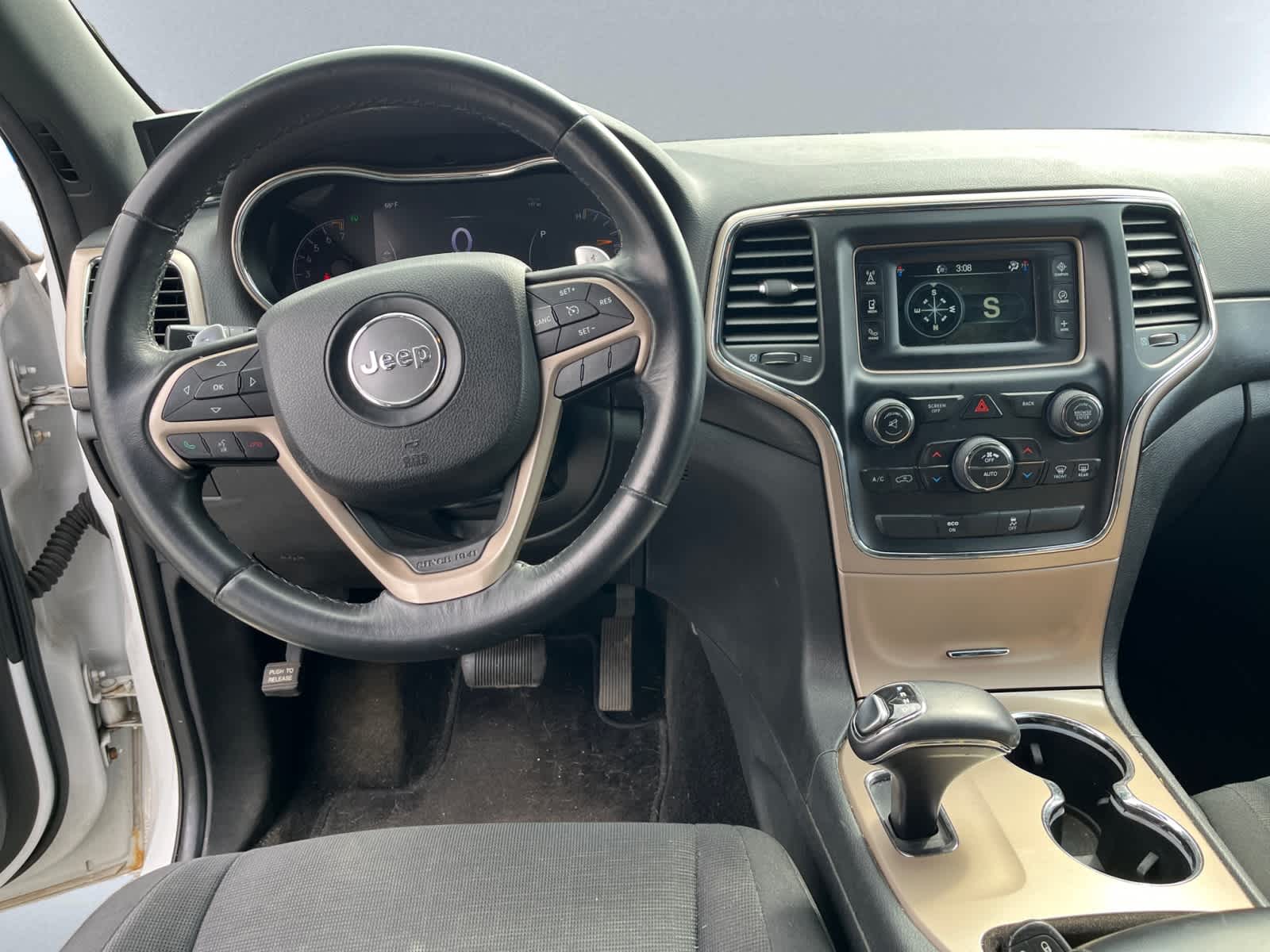 used 2015 Jeep Grand Cherokee car, priced at $9,988