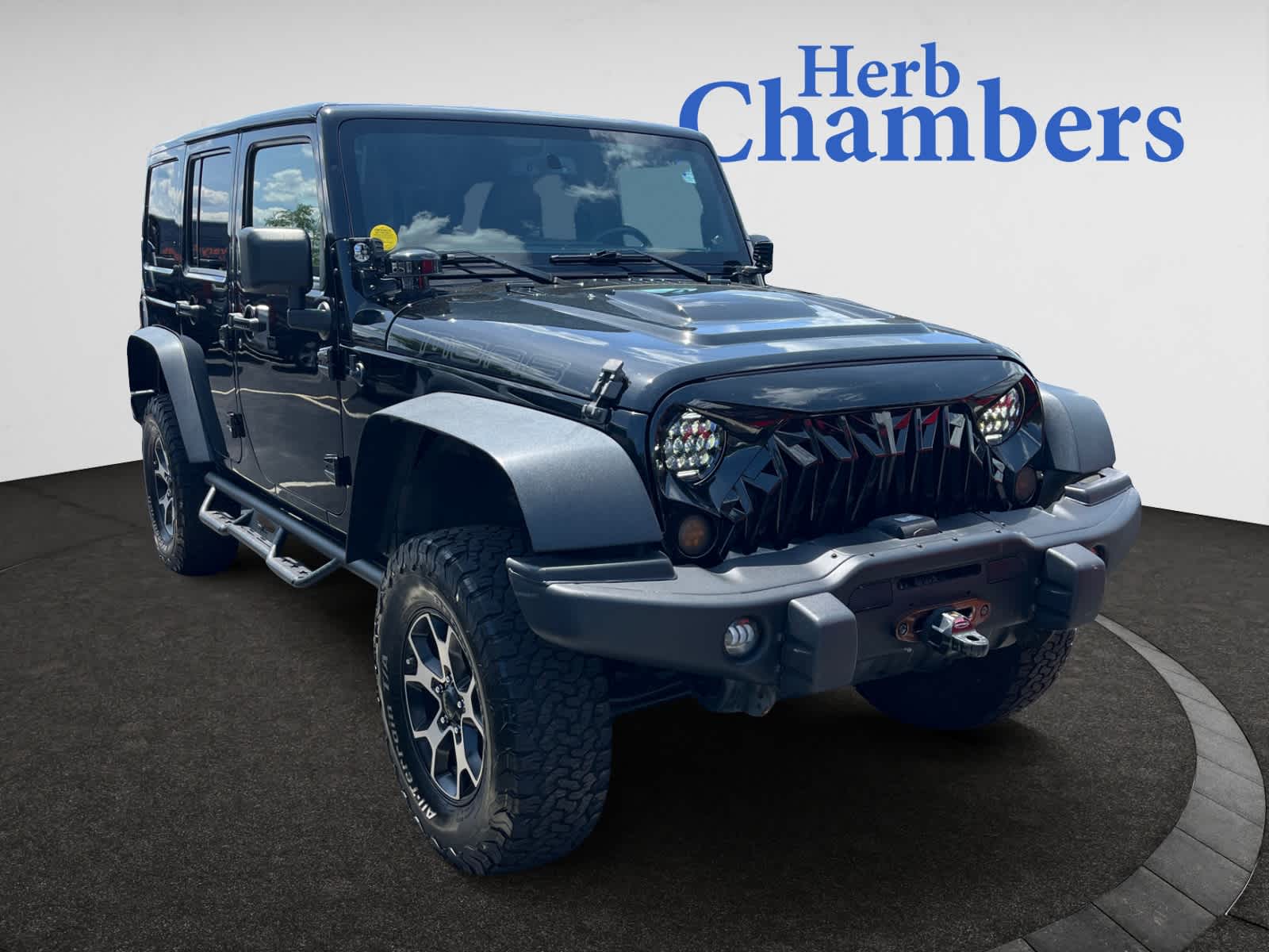 used 2013 Jeep Wrangler Unlimited car, priced at $17,458