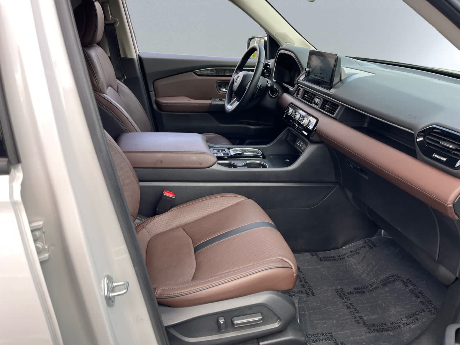 used 2023 Honda Pilot car, priced at $45,988