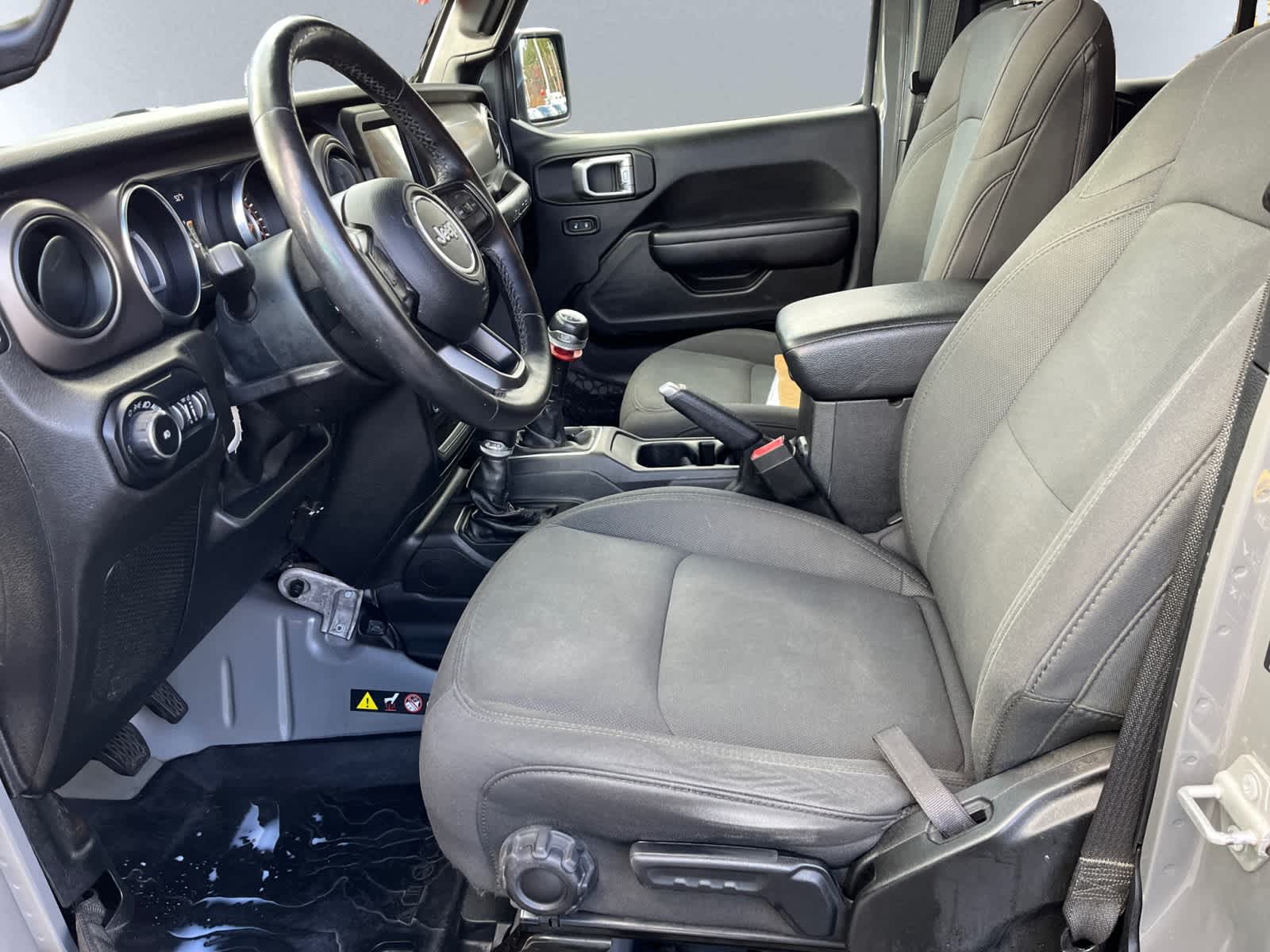 used 2020 Jeep Wrangler Unlimited car, priced at $27,998