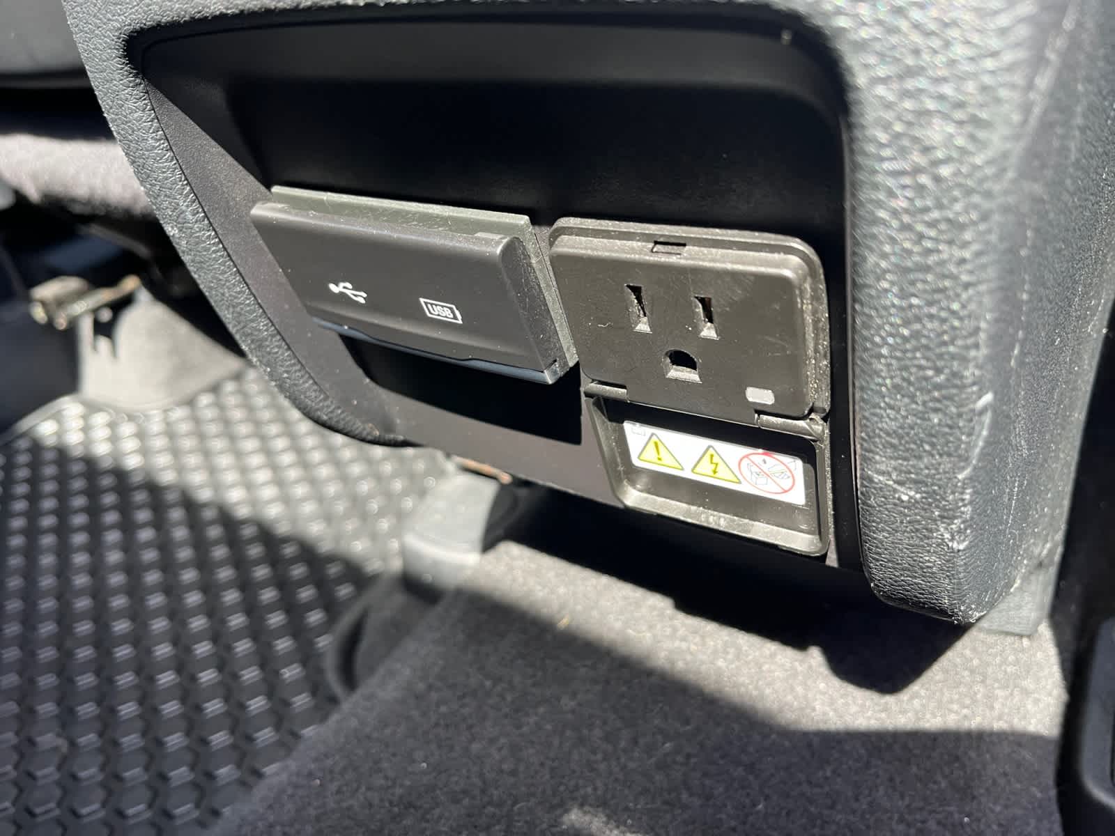 used 2020 Jeep Cherokee car, priced at $22,698