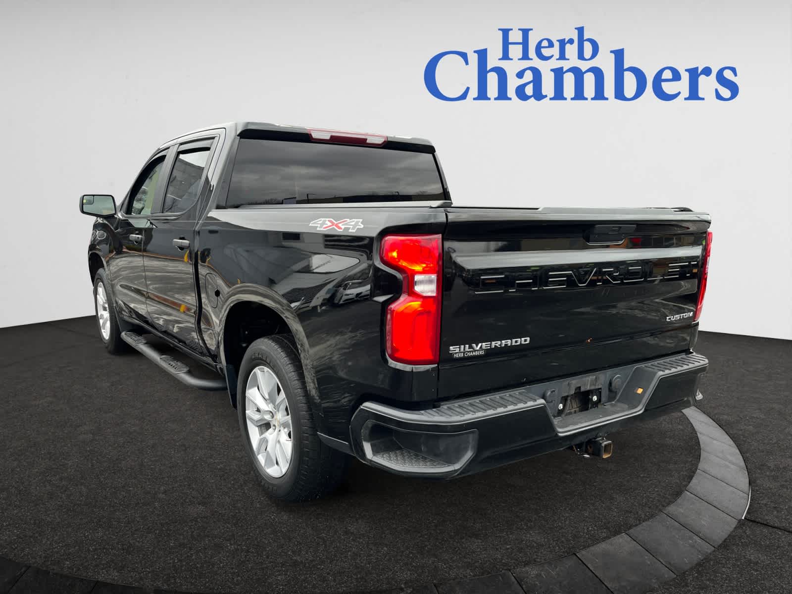 used 2022 Chevrolet Silverado 1500 LTD car, priced at $32,398