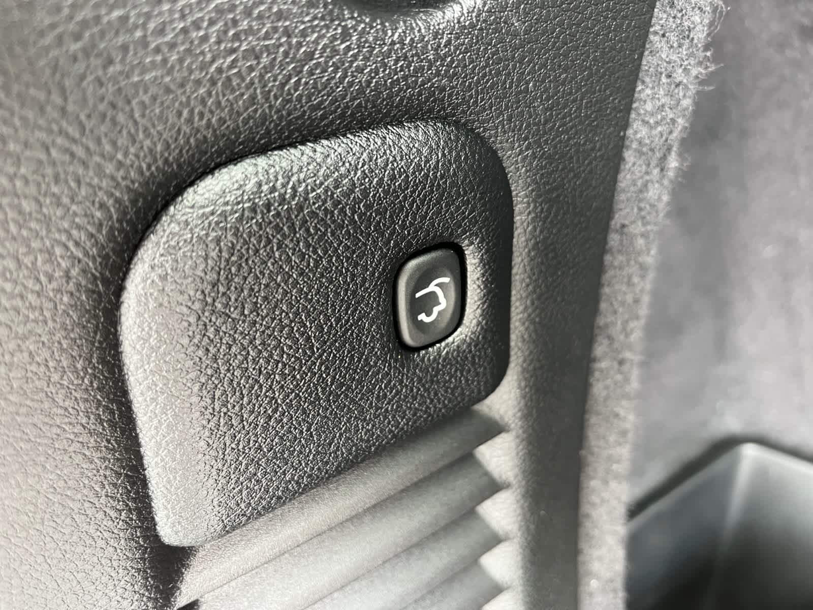 used 2025 Dodge Durango car, priced at $43,988