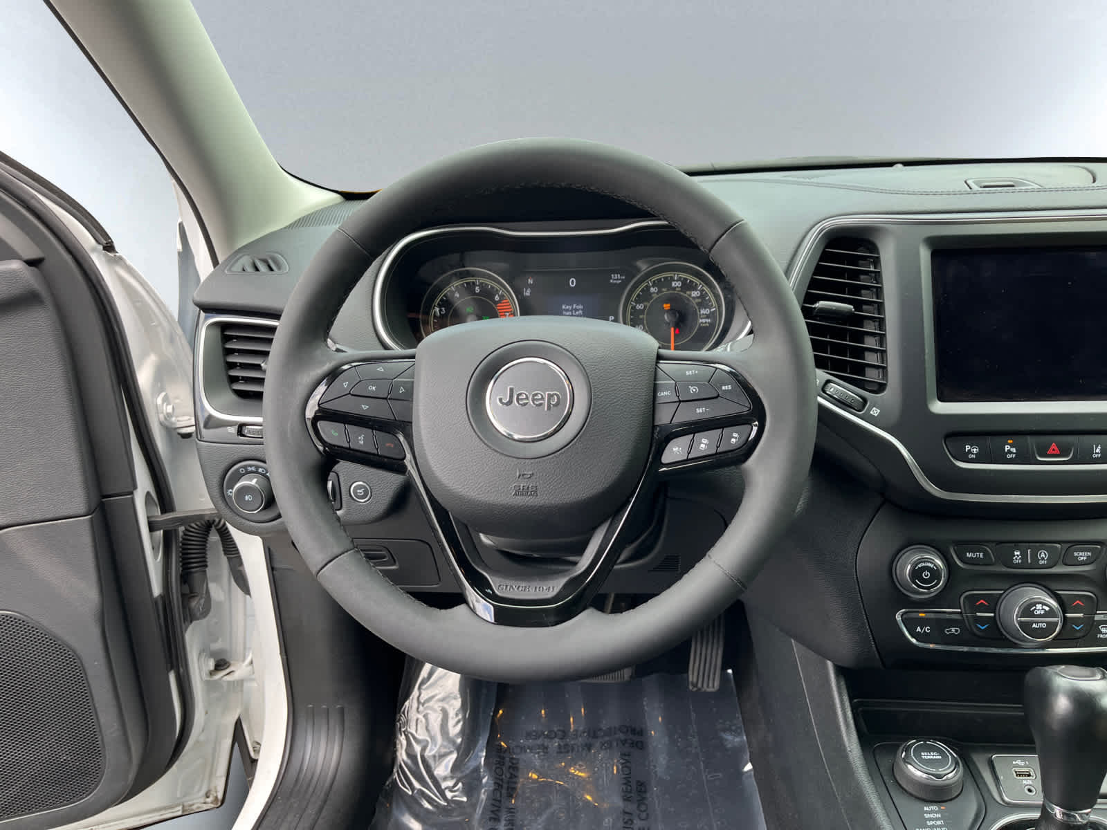 used 2023 Jeep Cherokee car, priced at $24,888