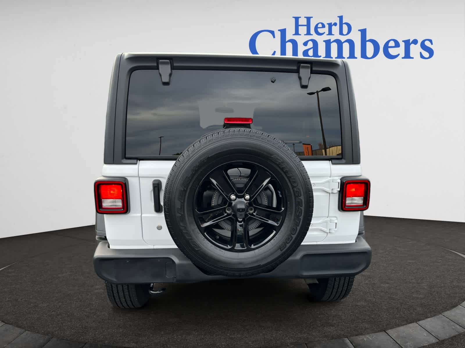 used 2019 Jeep Wrangler Unlimited car, priced at $28,998