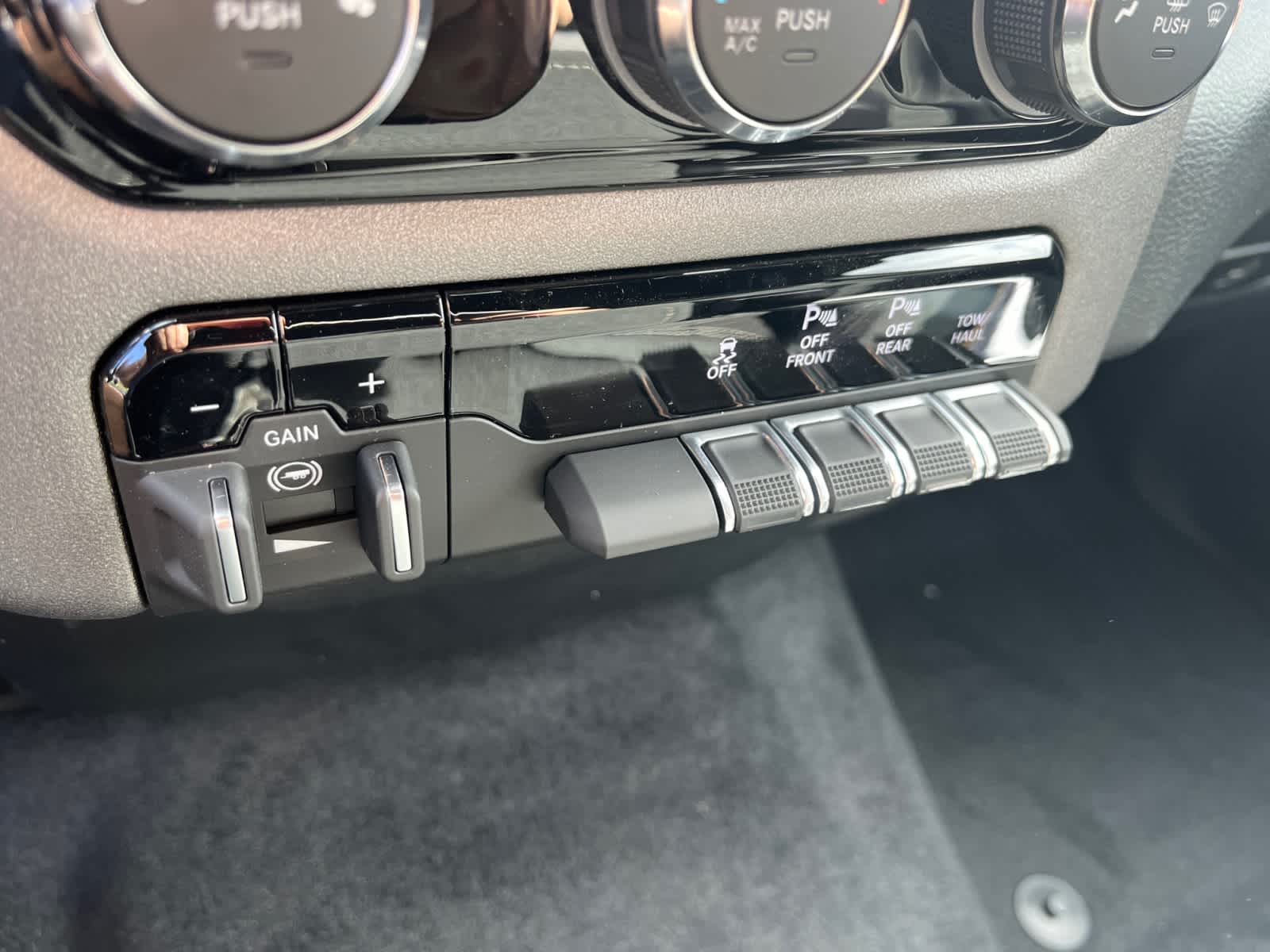 new 2025 Ram 1500 car, priced at $56,040