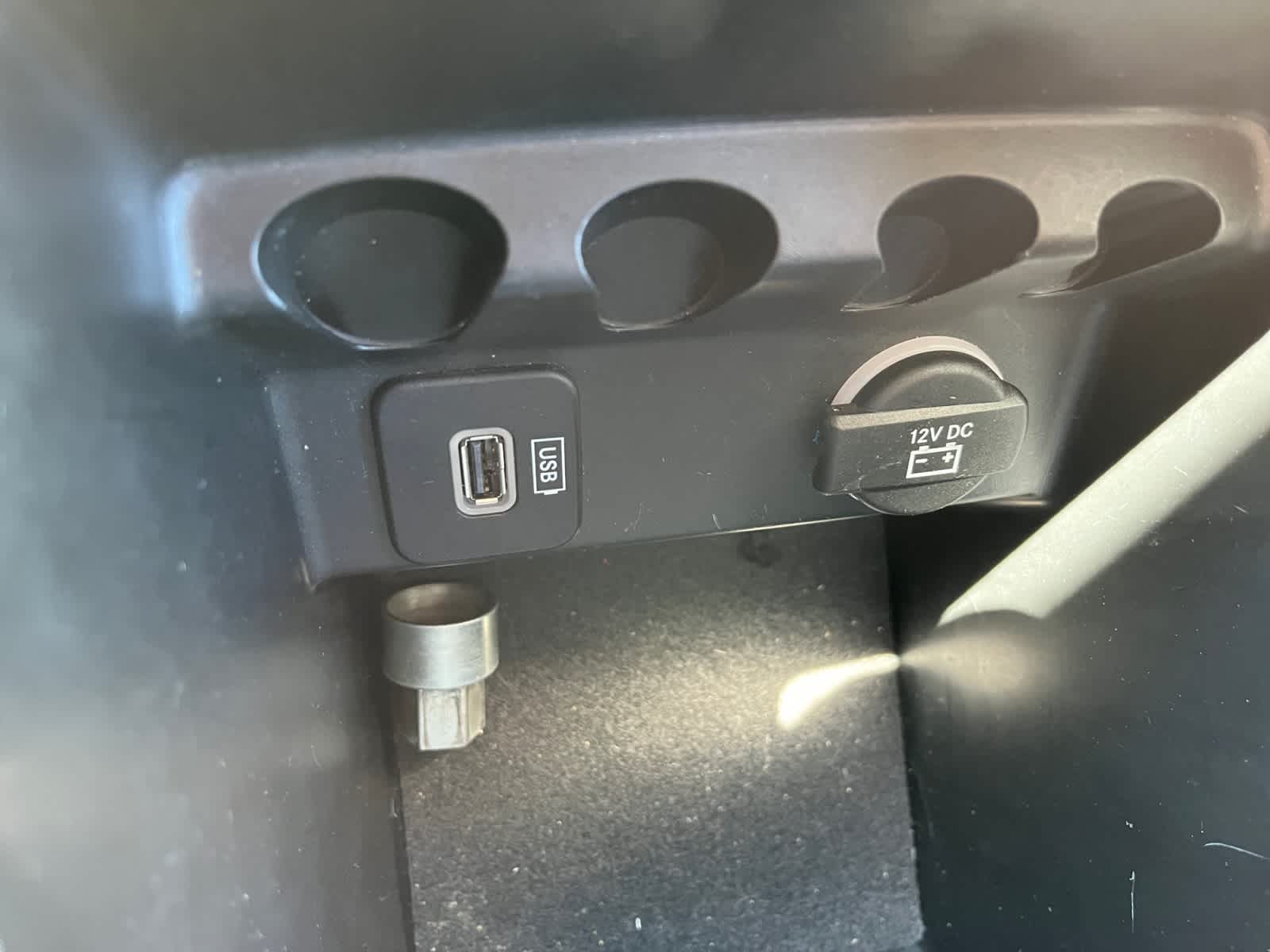 used 2016 Jeep Cherokee car, priced at $13,988