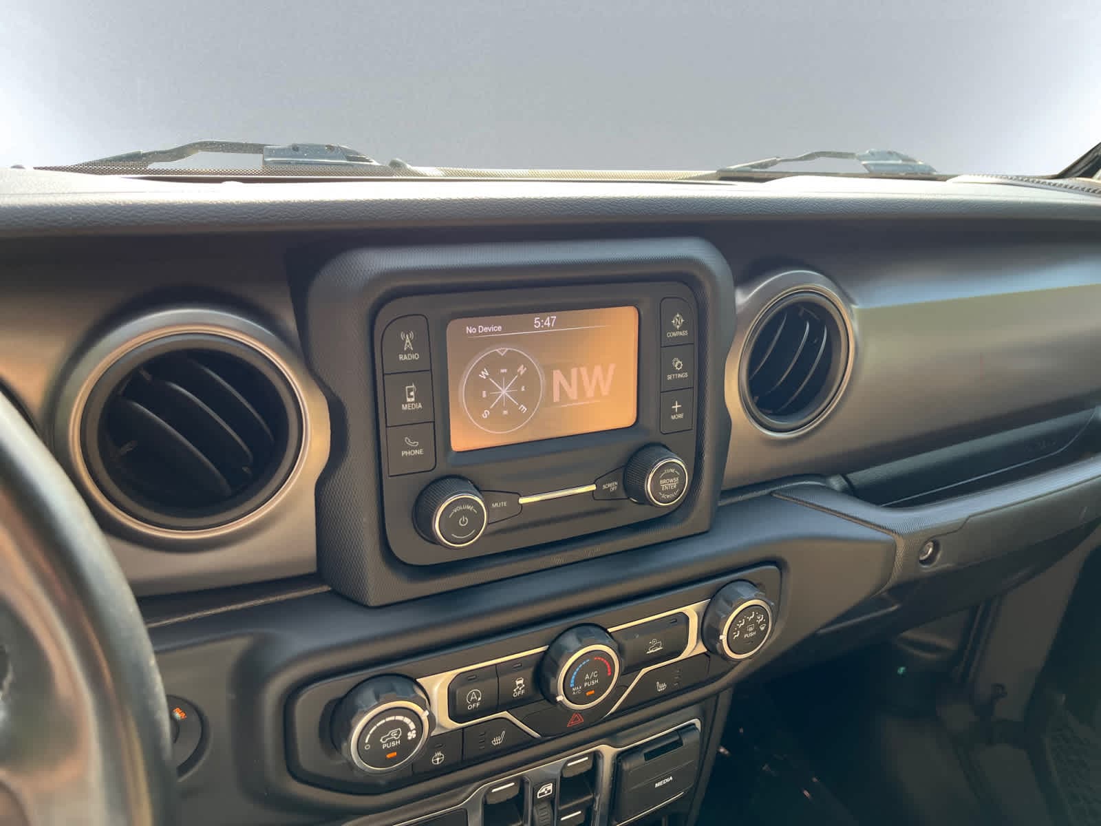 used 2021 Jeep Gladiator car, priced at $27,188