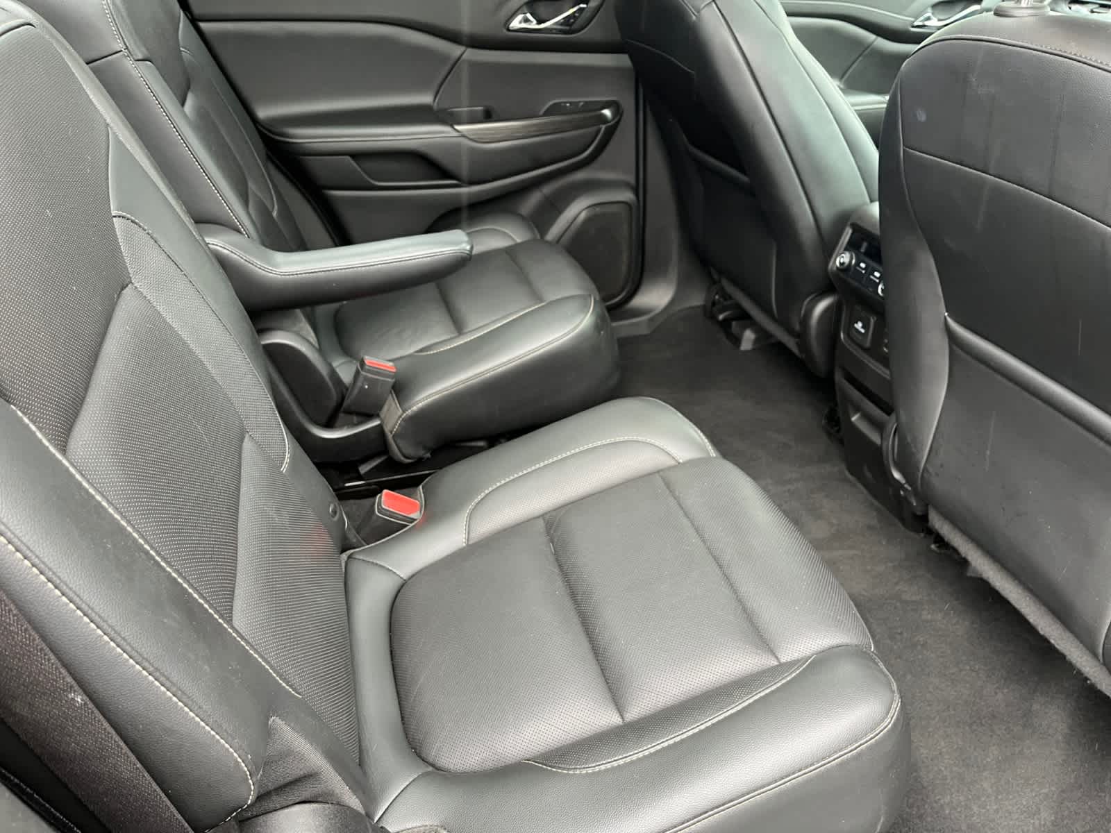 used 2019 GMC Acadia car, priced at $18,688