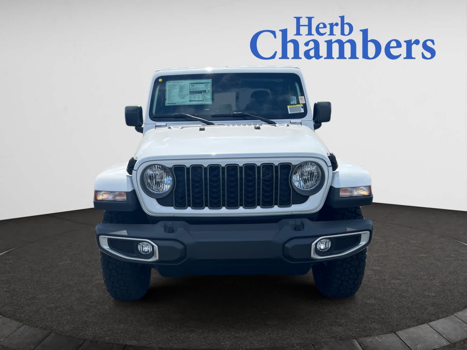 new 2025 Jeep Gladiator car, priced at $48,815