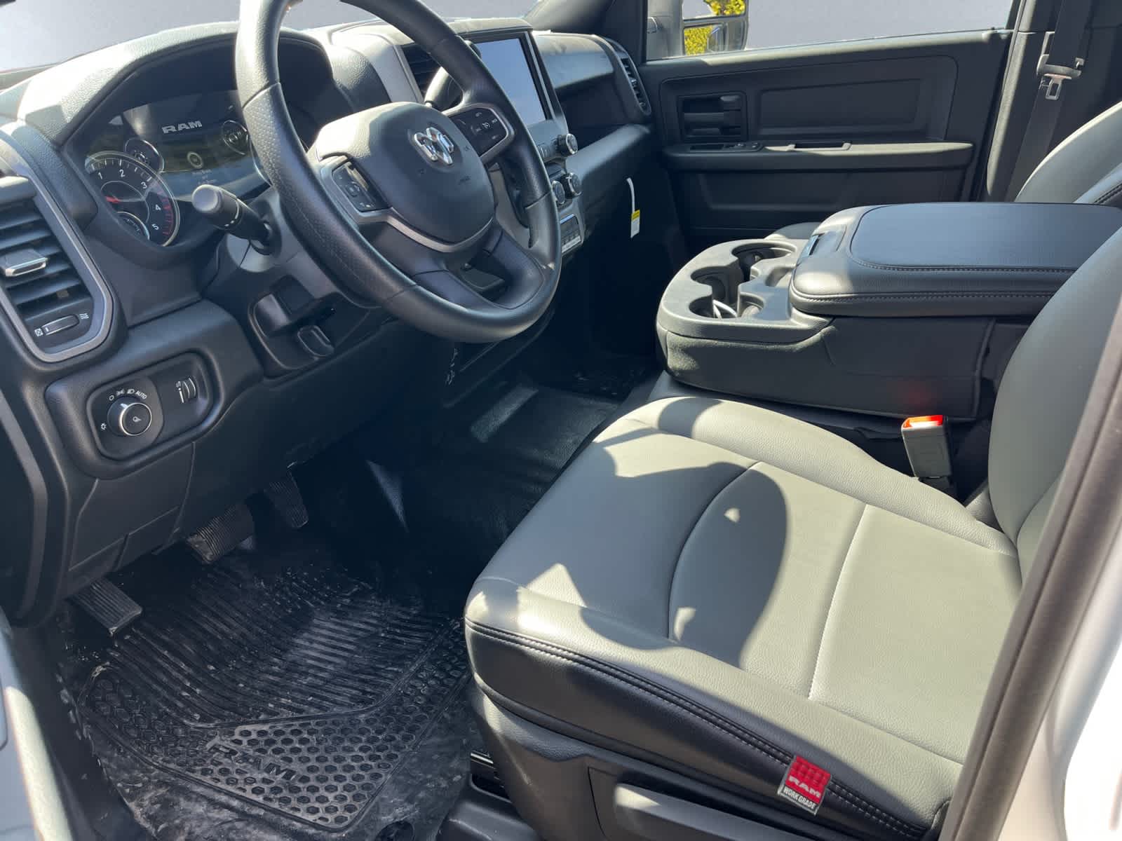 new 2024 Ram 2500 car, priced at $63,360