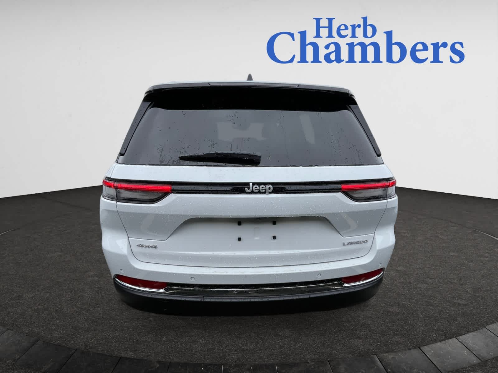 new 2025 Jeep Grand Cherokee car, priced at $41,780