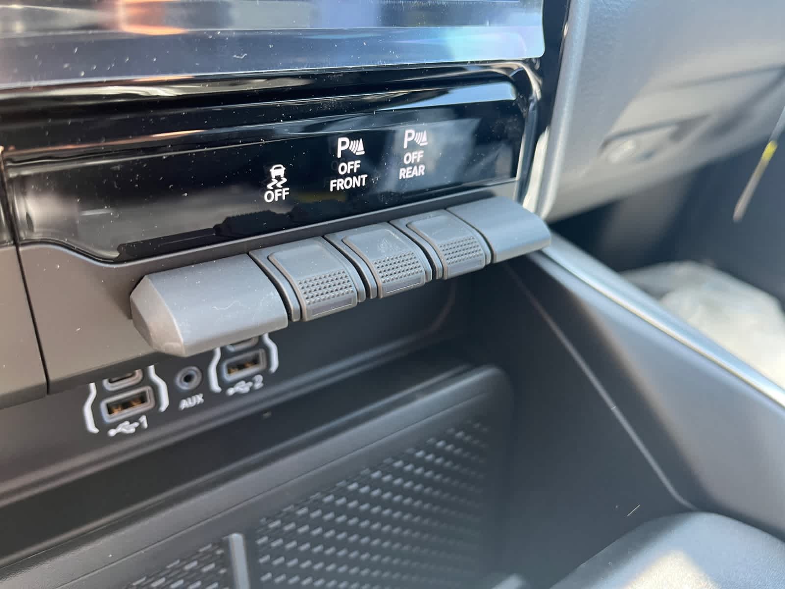 new 2025 Ram 1500 car, priced at $63,340