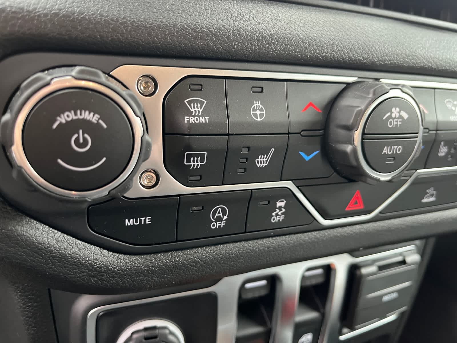 new 2025 Jeep Wrangler car, priced at $44,745