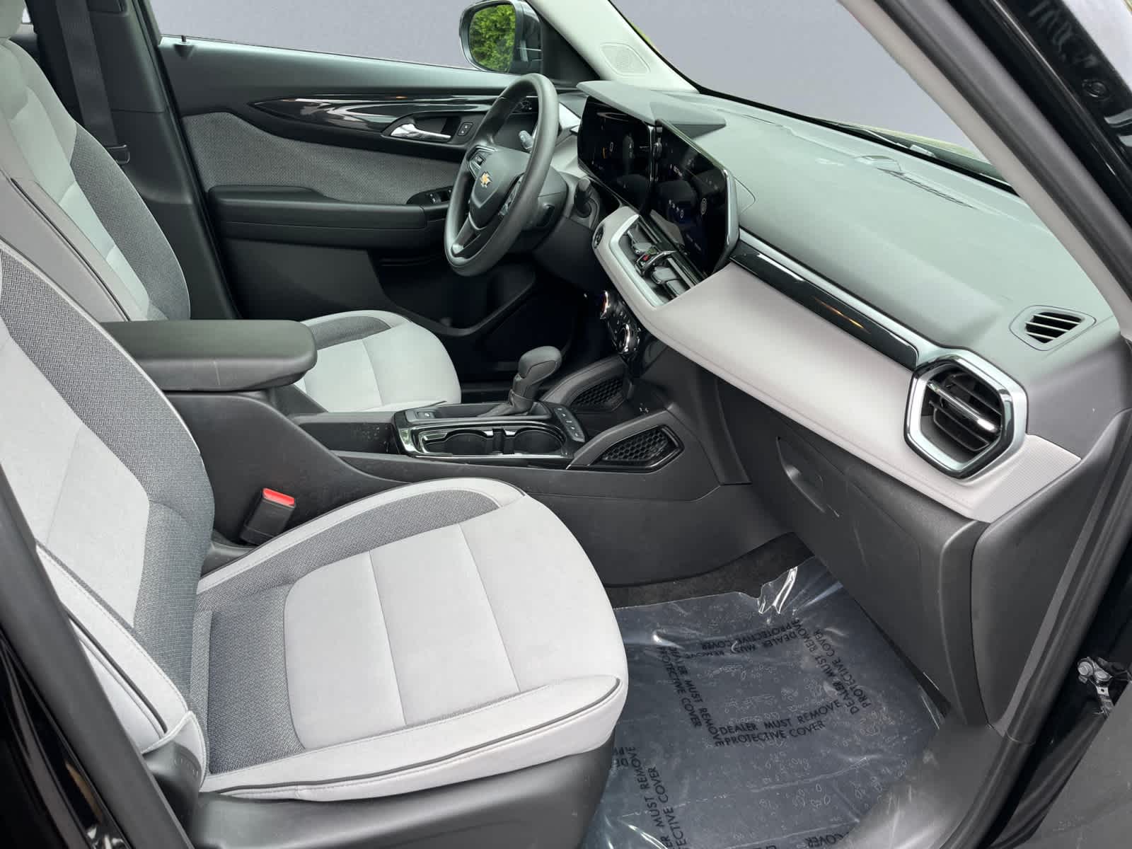 used 2024 Chevrolet TrailBlazer car, priced at $28,898