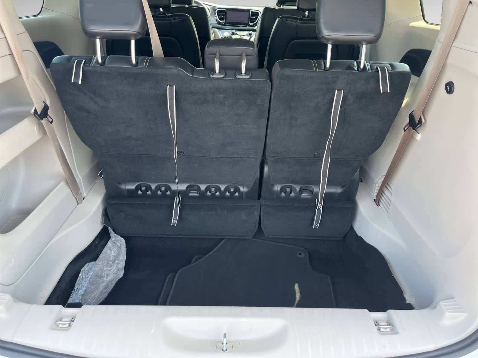 used 2022 Chrysler Pacifica car, priced at $21,988