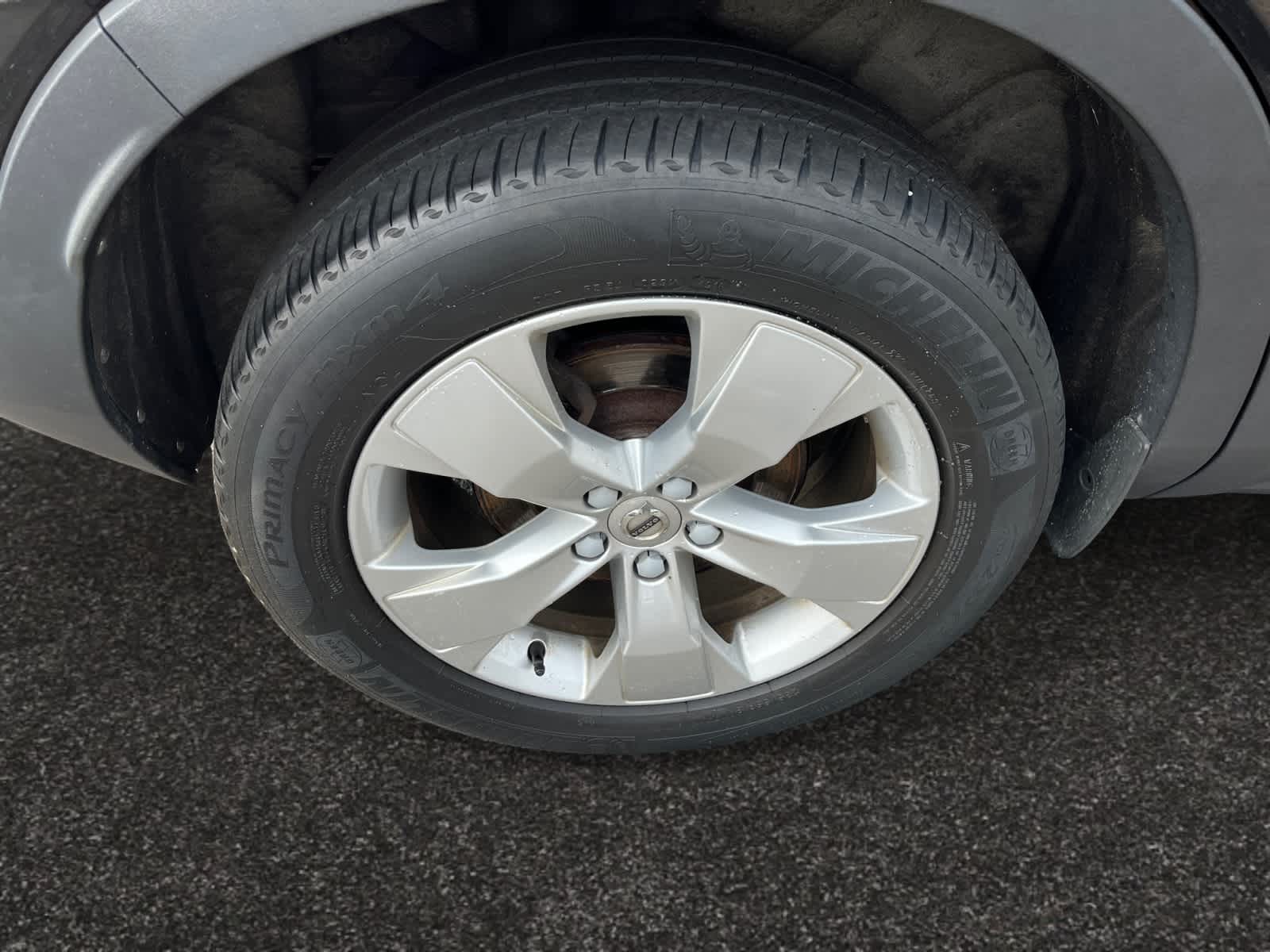 used 2019 Volvo XC40 car, priced at $19,788