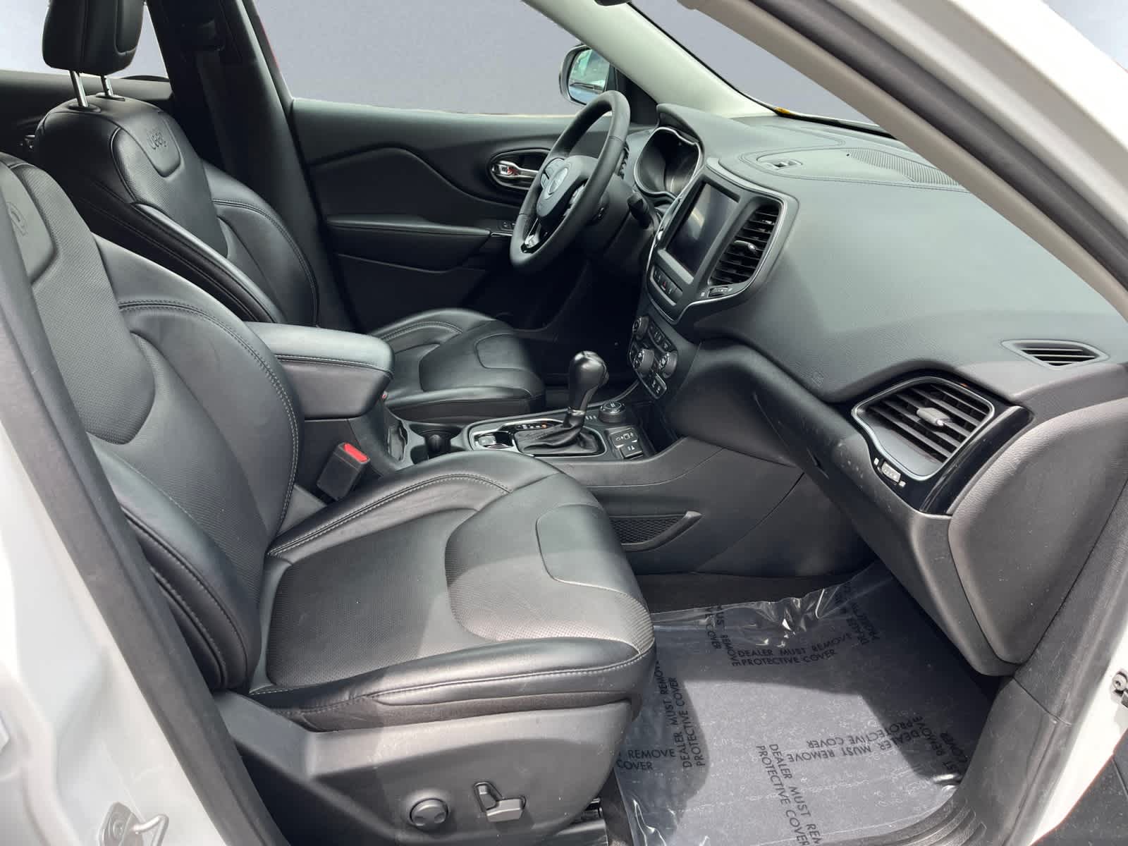 used 2023 Jeep Cherokee car, priced at $24,888