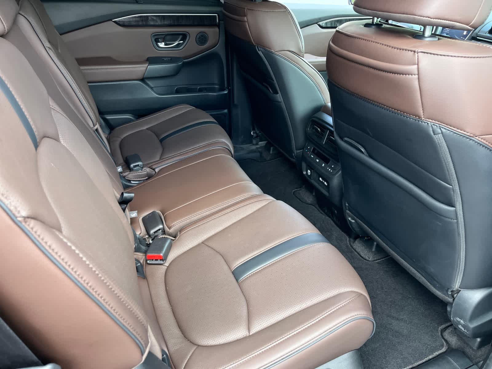 used 2023 Honda Pilot car, priced at $45,988