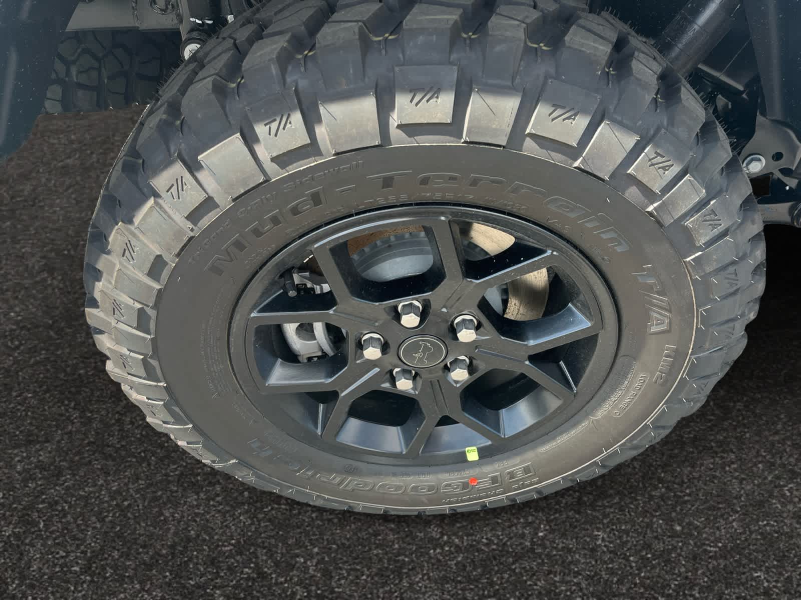 new 2025 Jeep Gladiator car, priced at $48,815