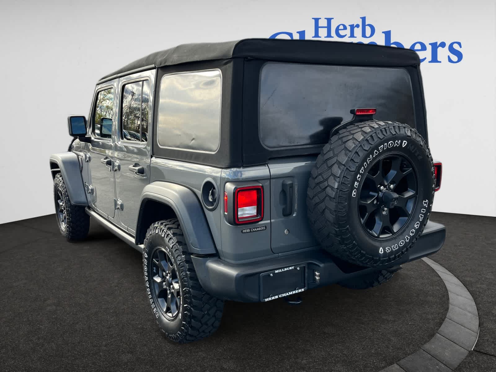 used 2020 Jeep Wrangler Unlimited car, priced at $27,998