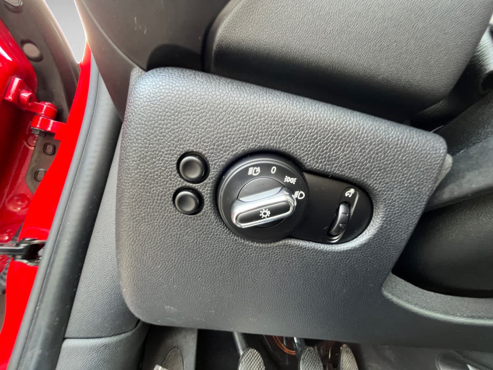 used 2019 MINI Hardtop 2 Door car, priced at $15,488