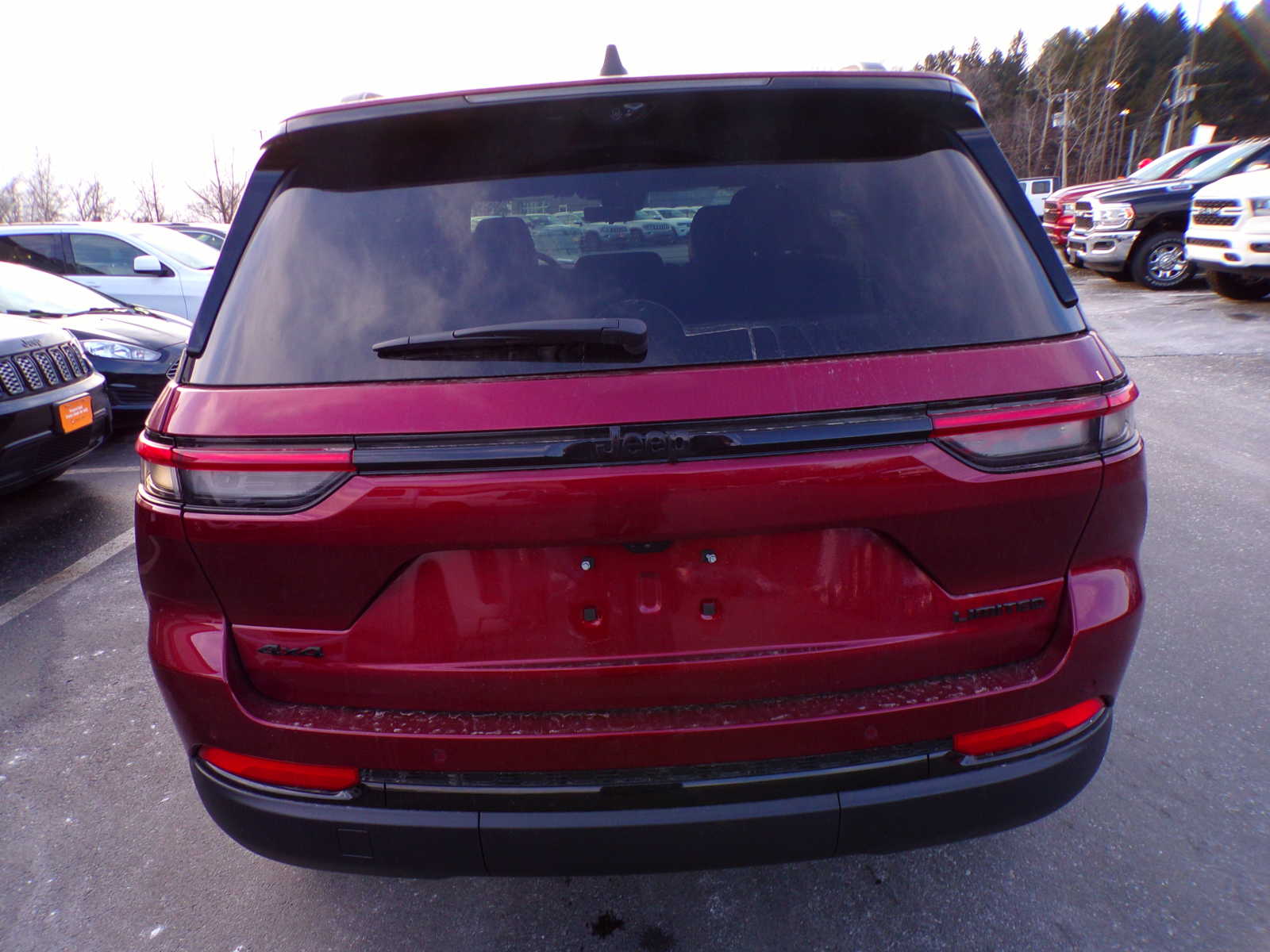 new 2024 Jeep Grand Cherokee car, priced at $58,235