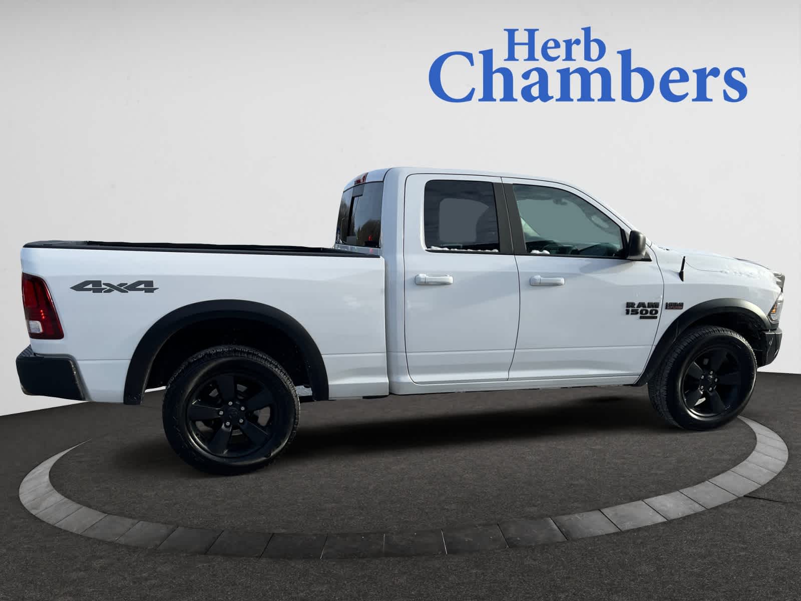 used 2019 Ram 1500 Classic car, priced at $27,998