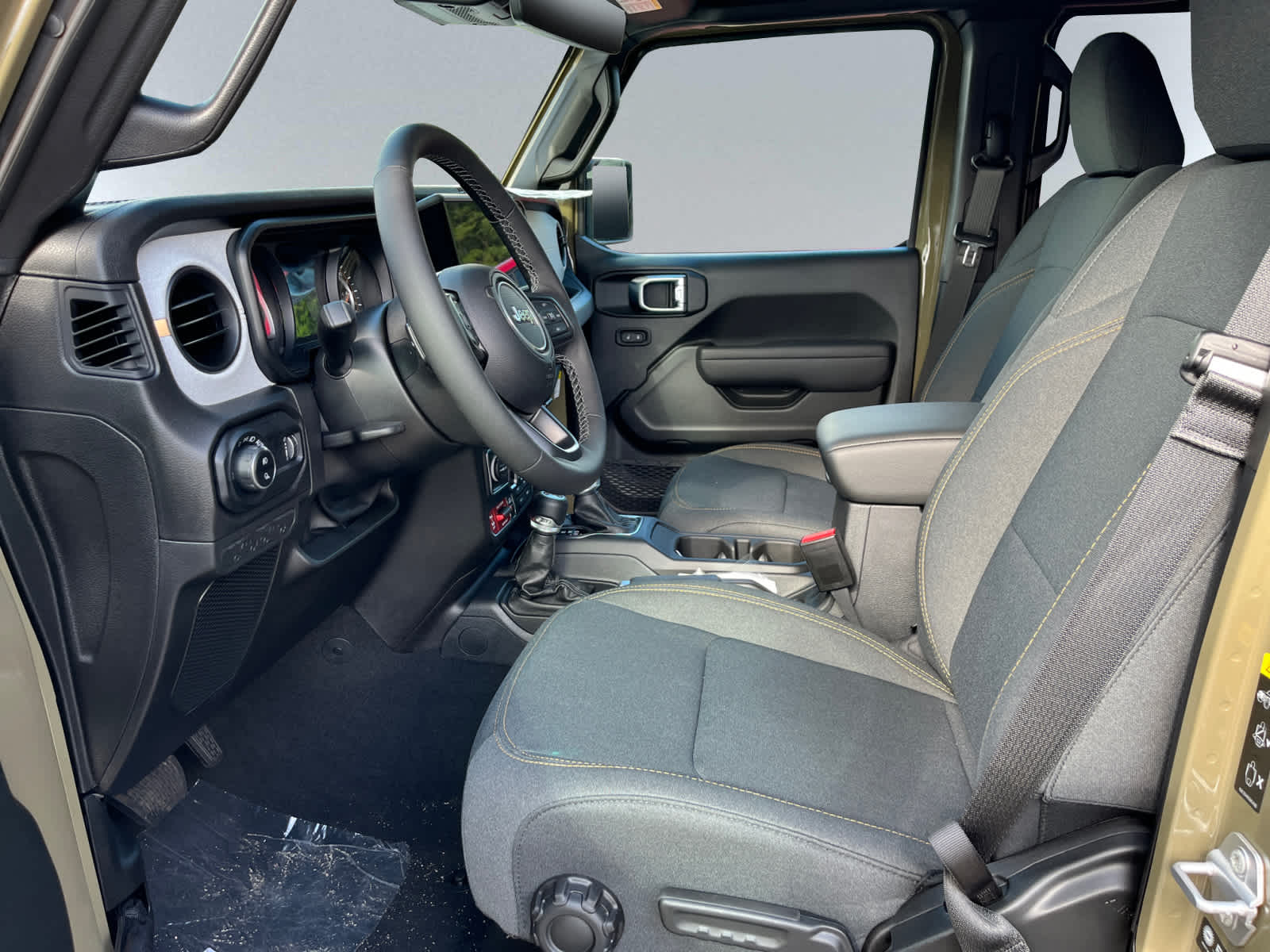 new 2025 Jeep Gladiator car, priced at $55,290