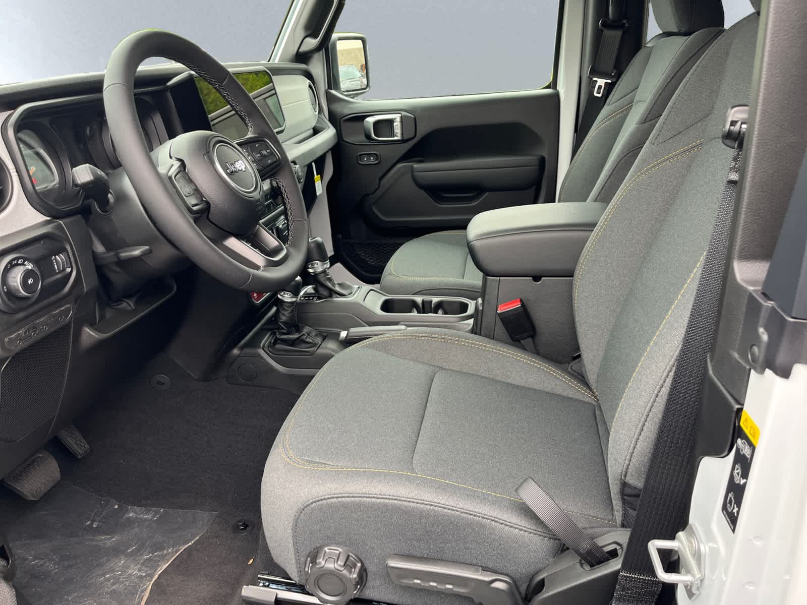 new 2025 Jeep Wrangler car, priced at $47,880