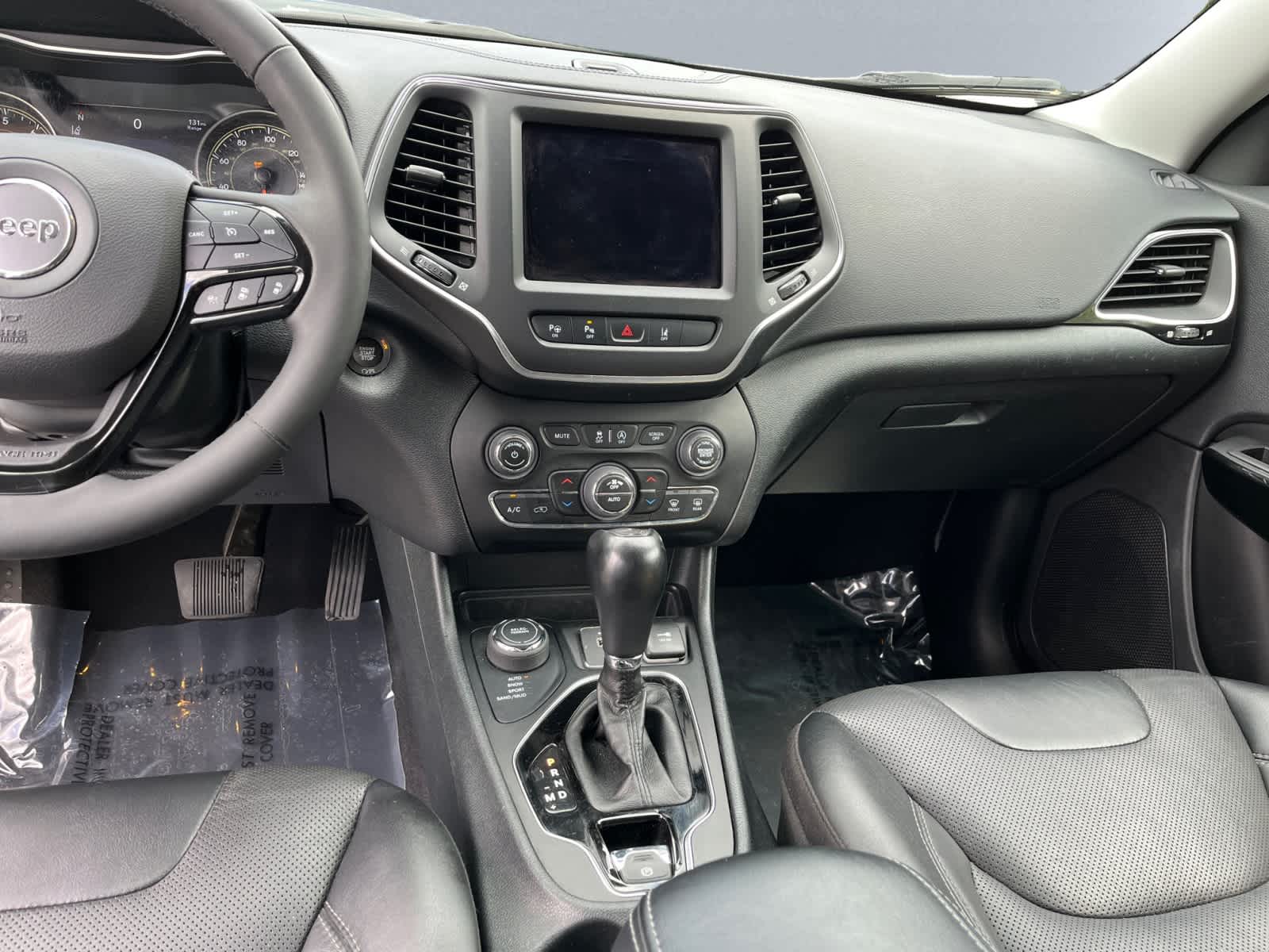 used 2023 Jeep Cherokee car, priced at $24,888