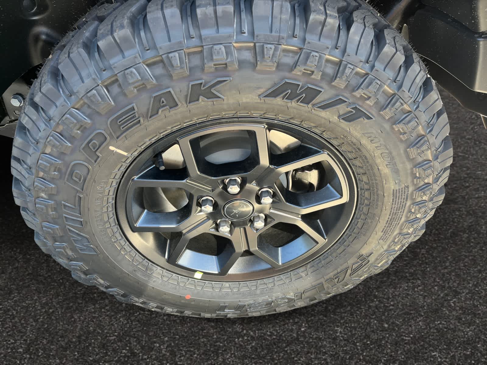 new 2025 Jeep Wrangler car, priced at $55,275