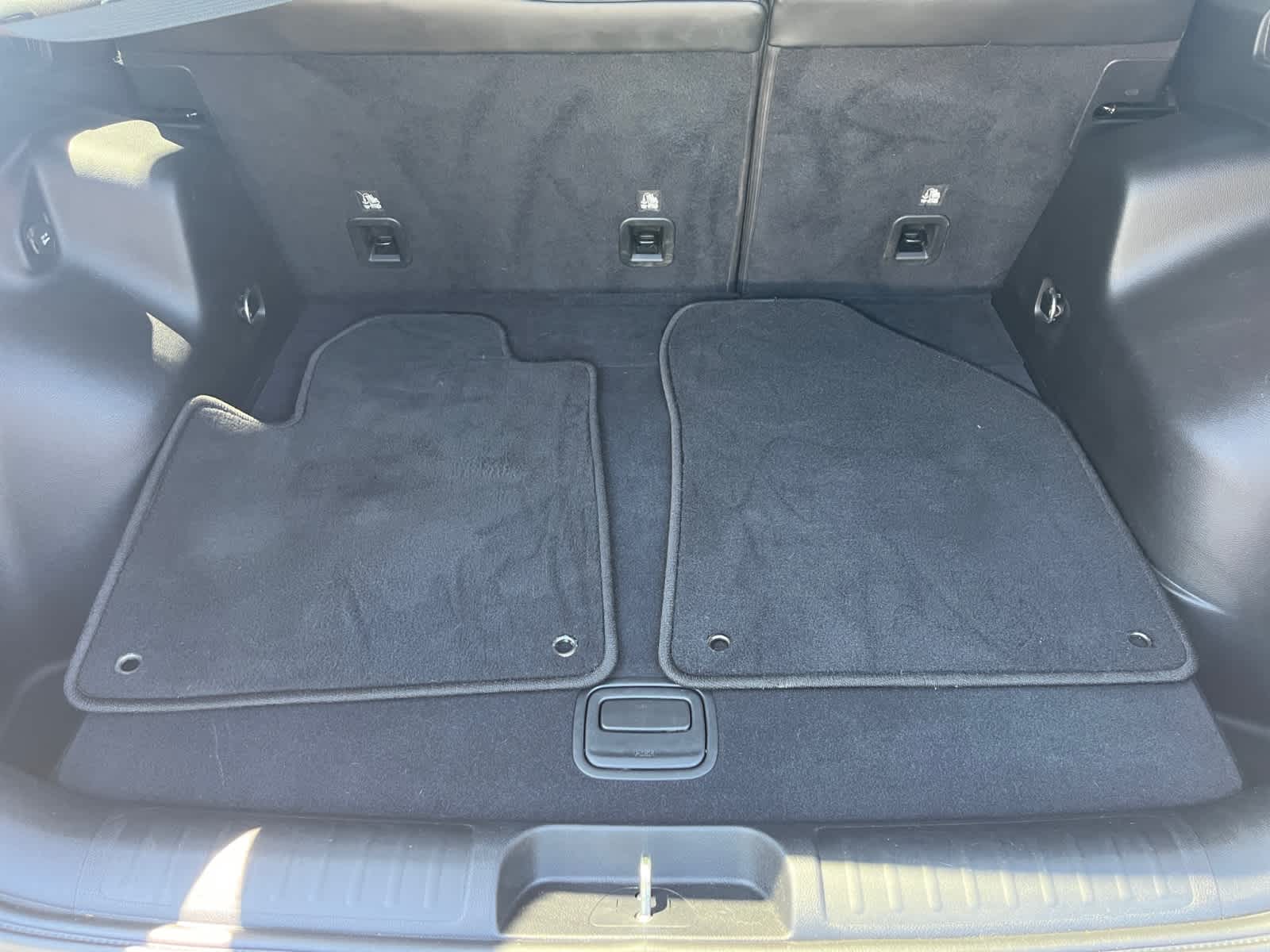 used 2019 Jeep Cherokee car, priced at $19,498