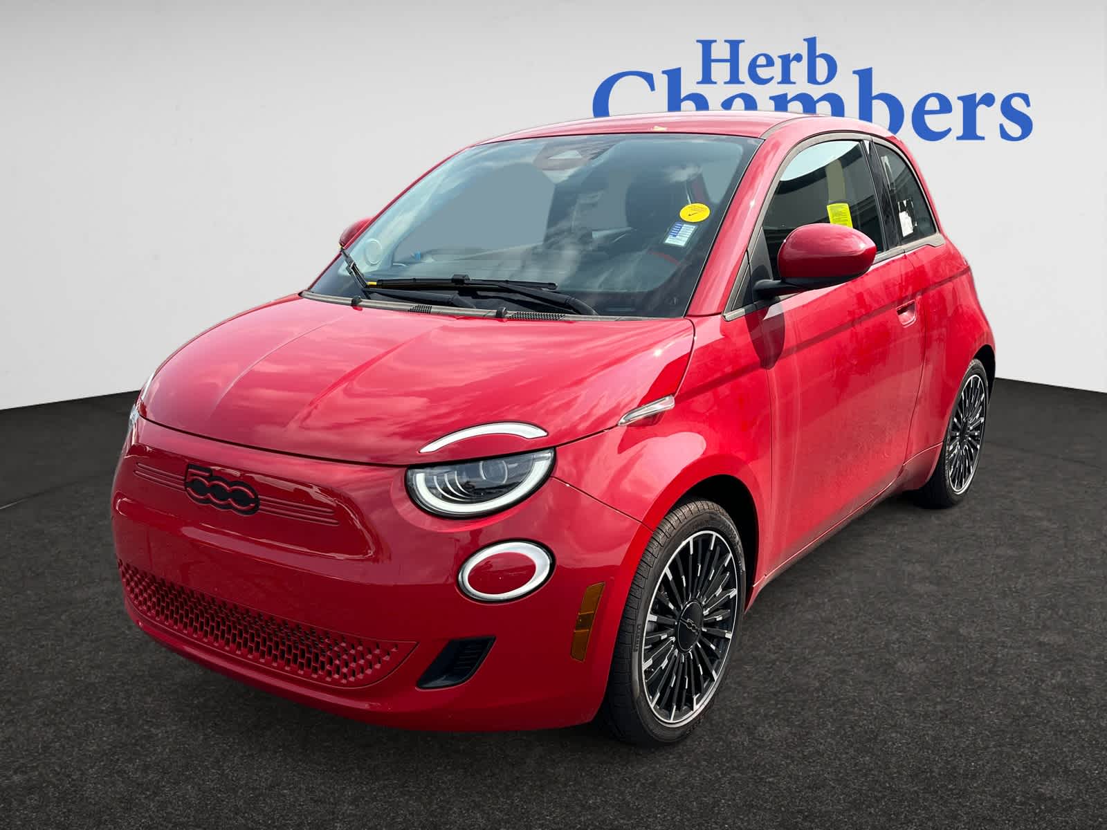 new 2024 FIAT 500e car, priced at $34,095