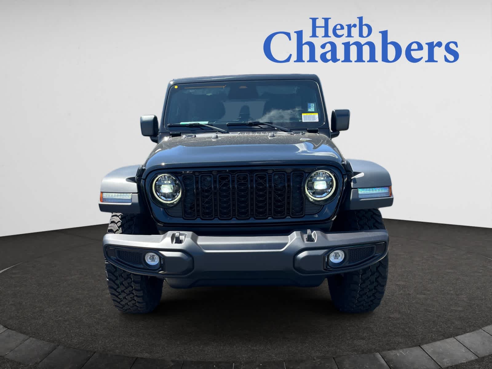 new 2025 Jeep Wrangler car, priced at $55,275
