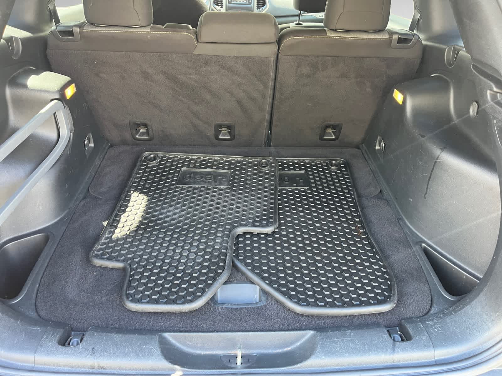 used 2016 Jeep Cherokee car, priced at $13,988