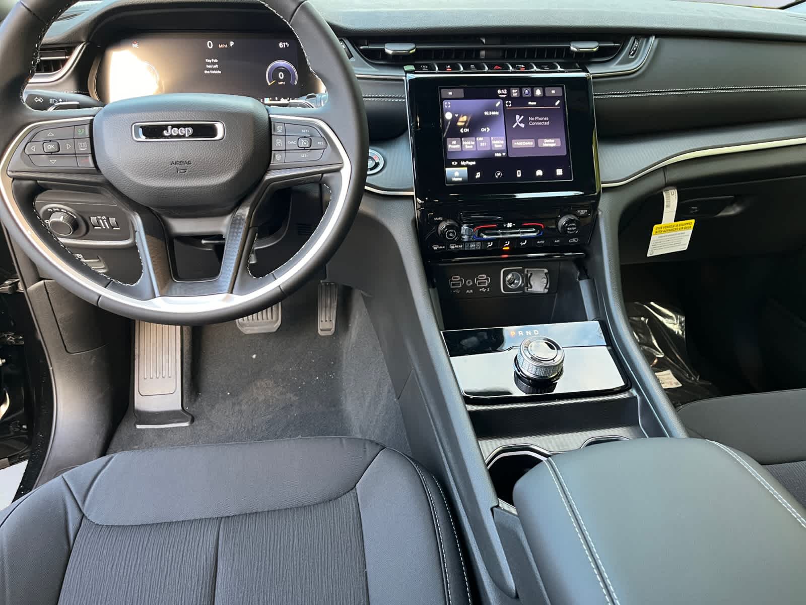 new 2025 Jeep Grand Cherokee car, priced at $41,425