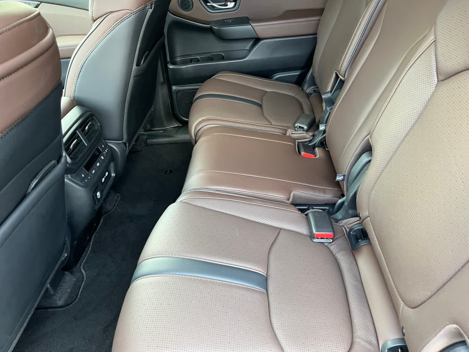 used 2023 Honda Pilot car, priced at $45,988
