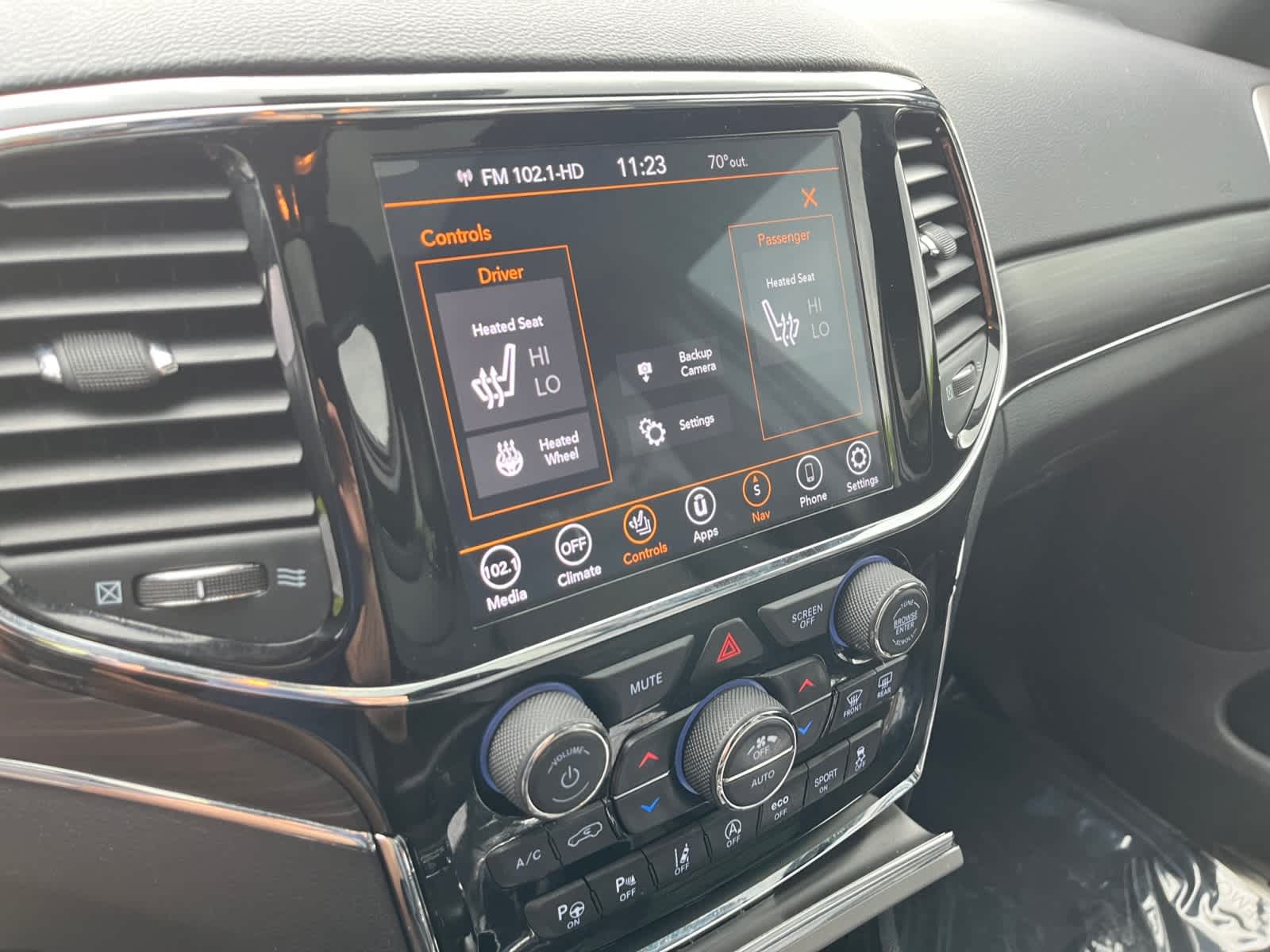 used 2020 Jeep Grand Cherokee car, priced at $25,488
