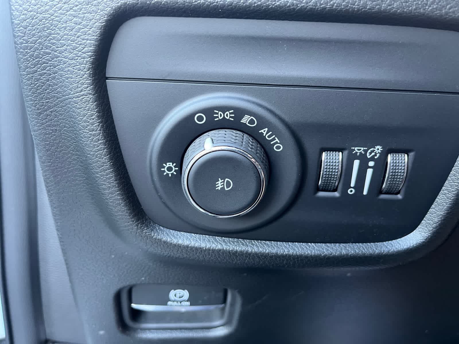 used 2023 Jeep Grand Cherokee L car, priced at $40,588
