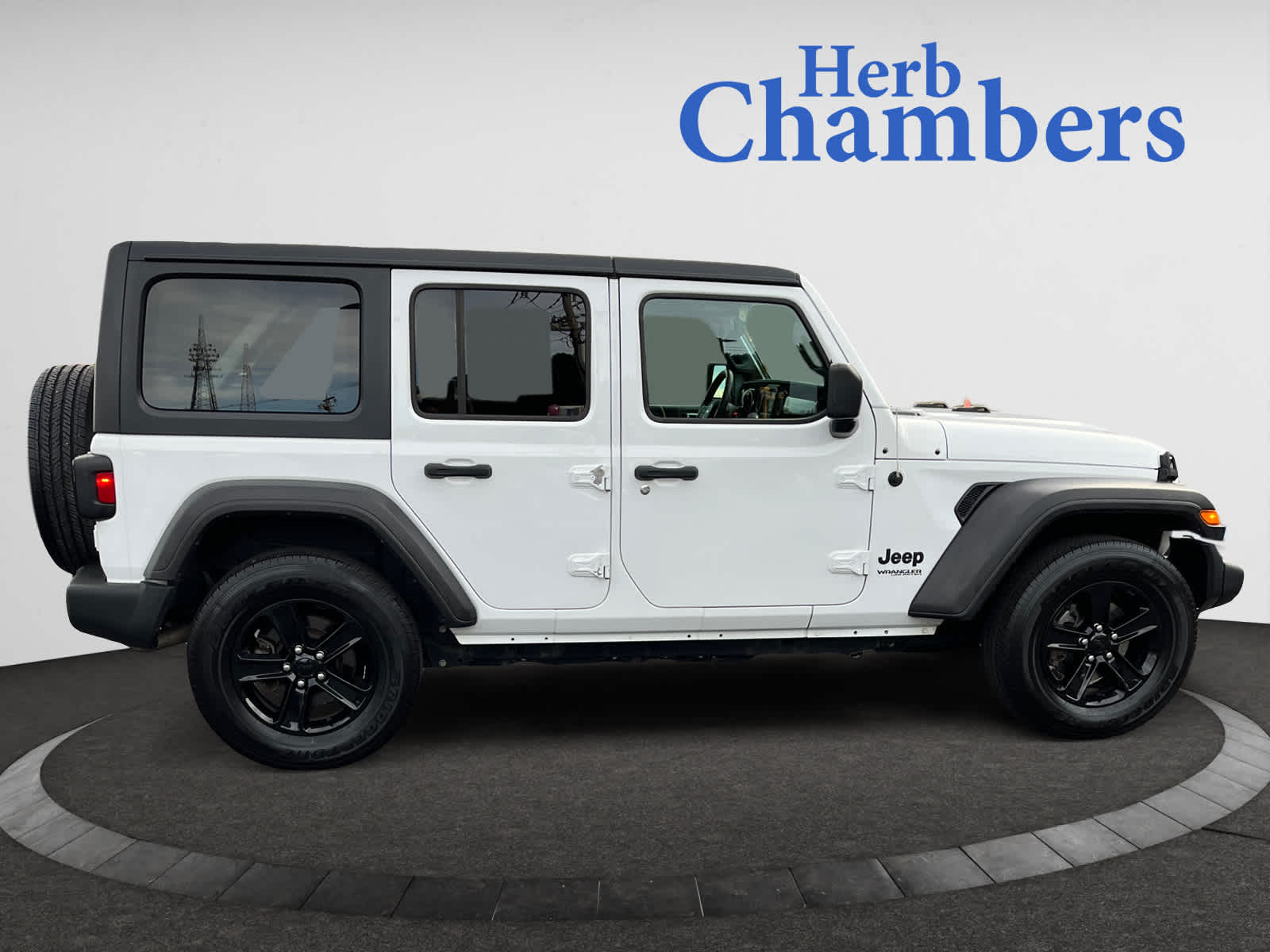 used 2019 Jeep Wrangler Unlimited car, priced at $28,998