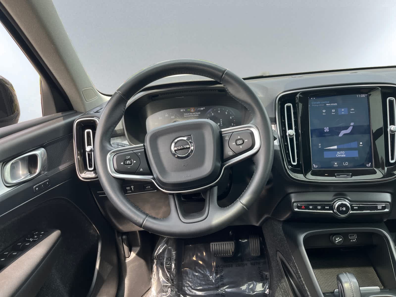 used 2019 Volvo XC40 car, priced at $19,788