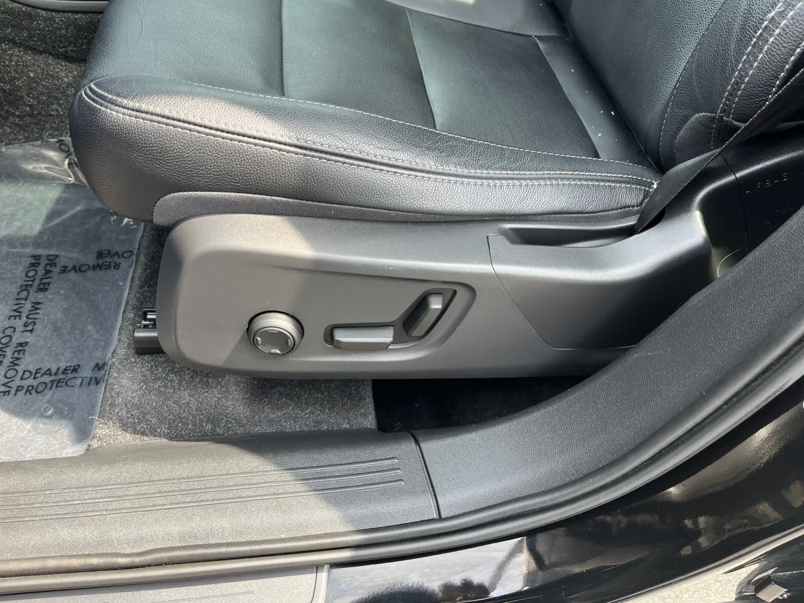used 2019 Volvo XC40 car, priced at $19,788